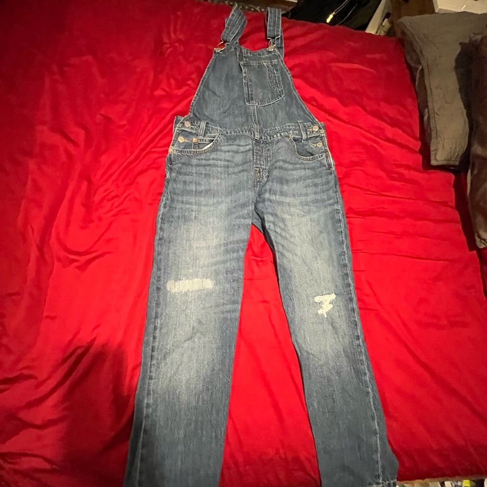 Levi’s overalls